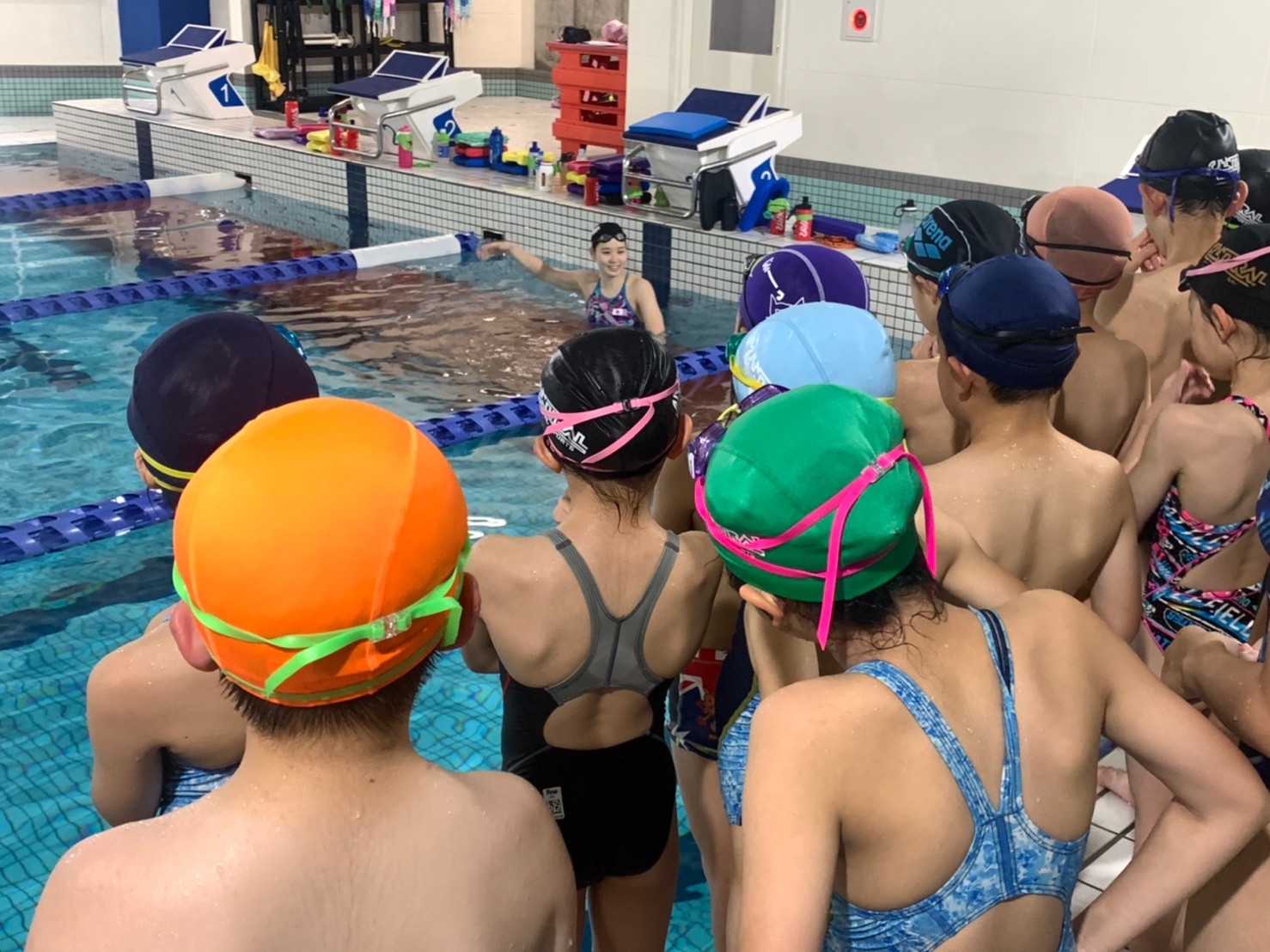 セントラルスポーツ スイミング 女の子 水着 130cm - 水着