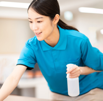 クリーンスタッフ（専門）